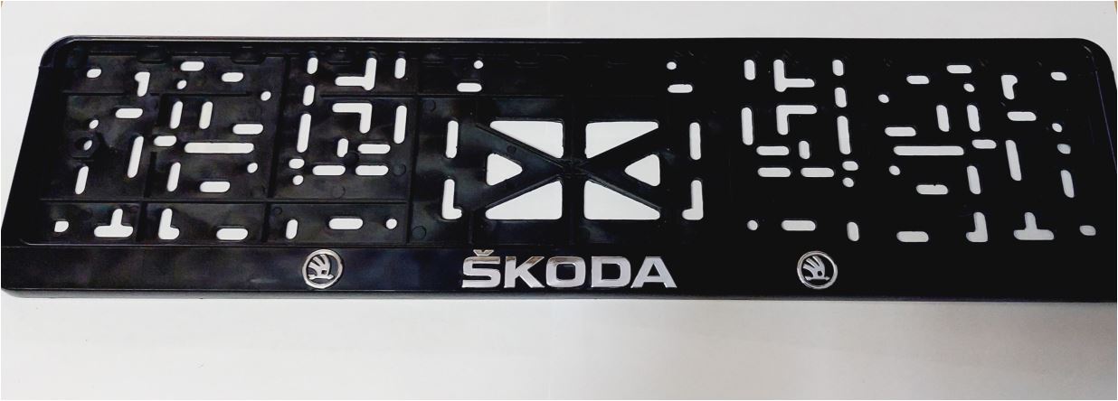 Рамка номера пластик с защелкой рельеф SKODA серебро 112/1-STD-SK