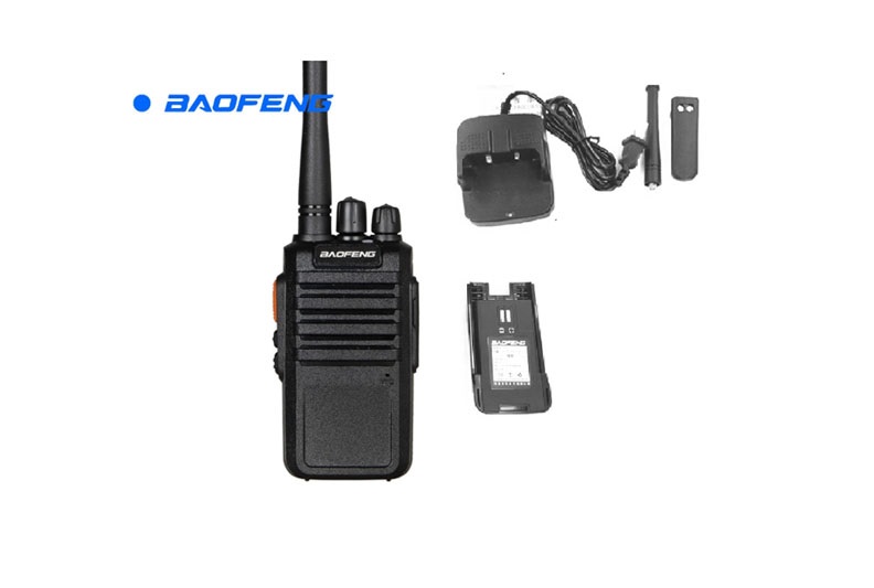 Рация Baofeng BF-M4 (16 каналов памяти, диапазон 400-470 МГц, выходная мощность до 5Вт)